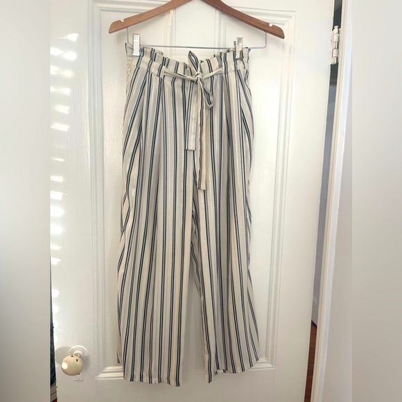 NWOT Zara Metallic Stripped High Waisted Wide Leg Cropped Trousers - XS - Picture 6 of 13